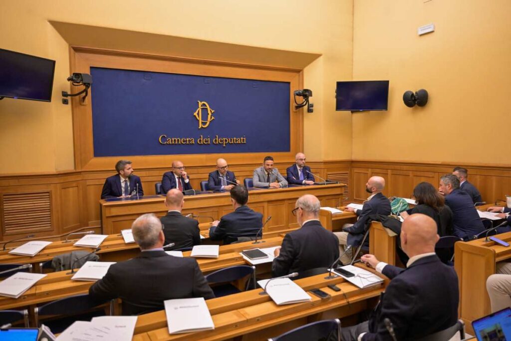 3 Presentazione Centro Studi ProduttivItalia Sala